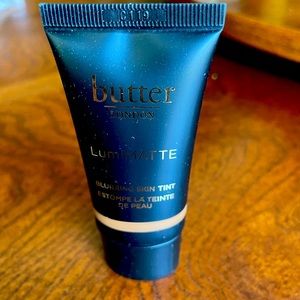 Butter LONDON LumiMatte Blurring Skin Tint